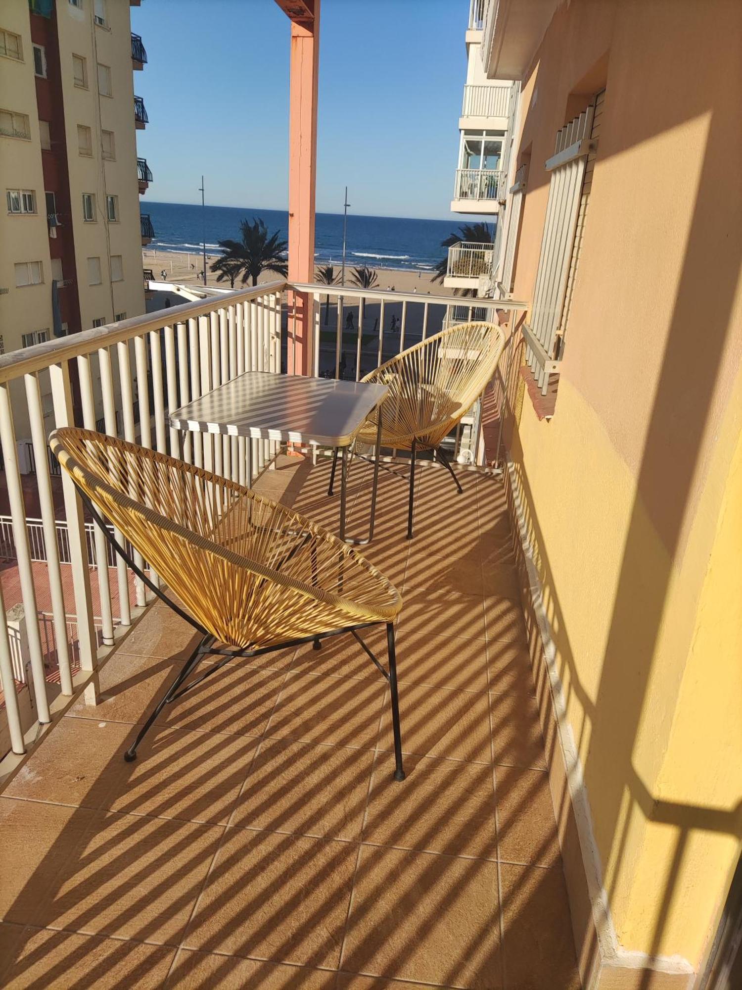 Apartamento En Playa De Gandia מראה חיצוני תמונה